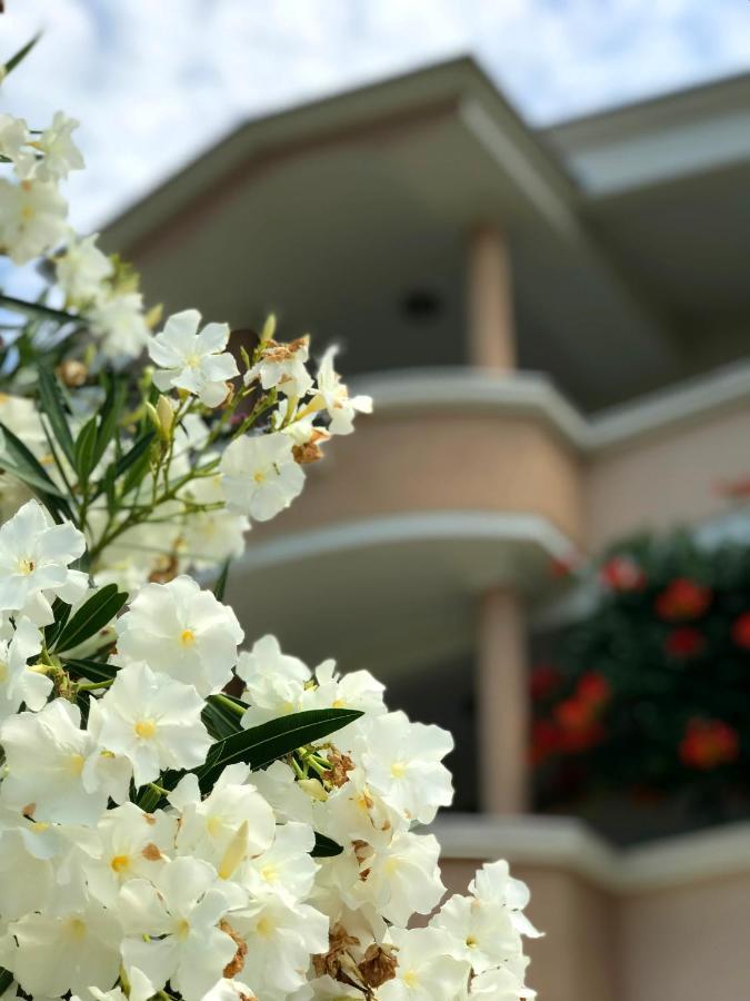 Apartments Kraja أولتْسي المظهر الخارجي الصورة